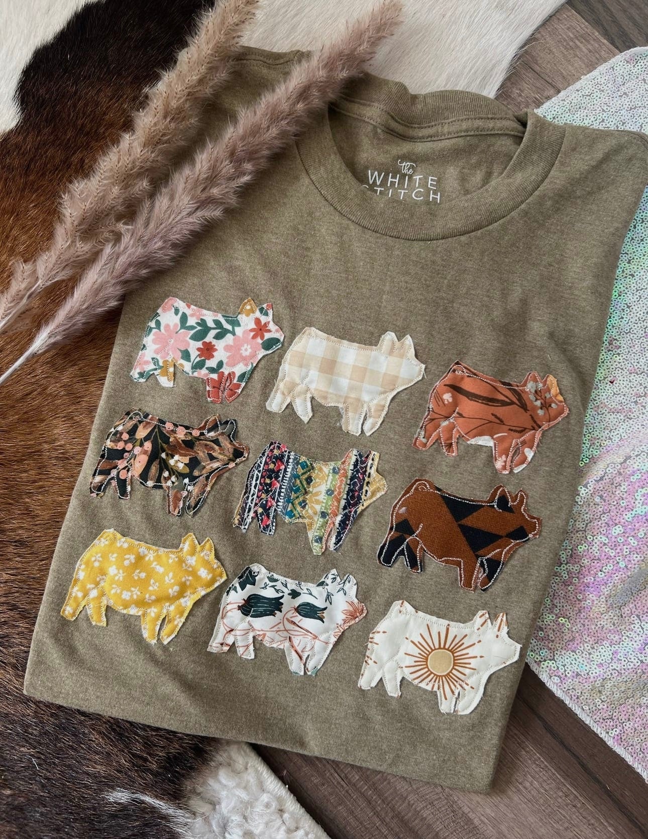 Embroidered pig tee