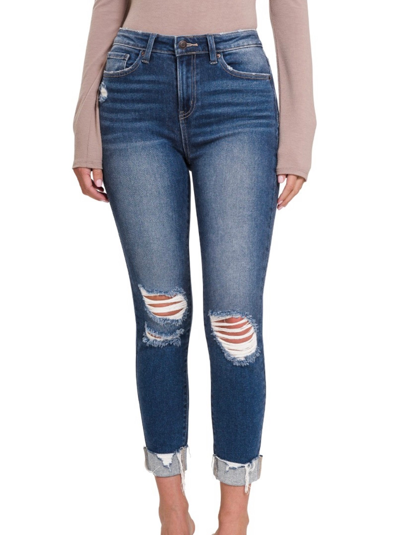 Distressed skinny jeans